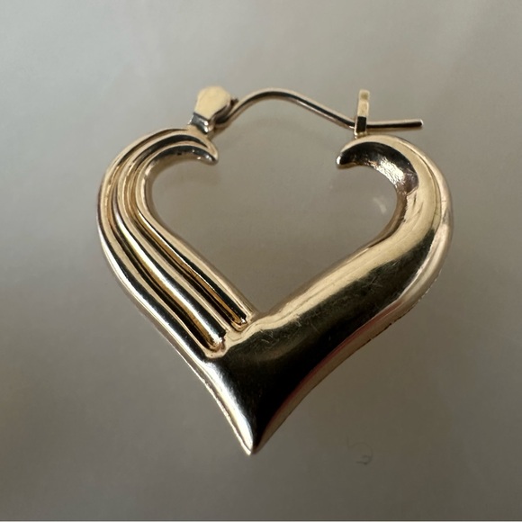 14k Solid Gold Heart Hoop Earrings - Picture 5 of 16